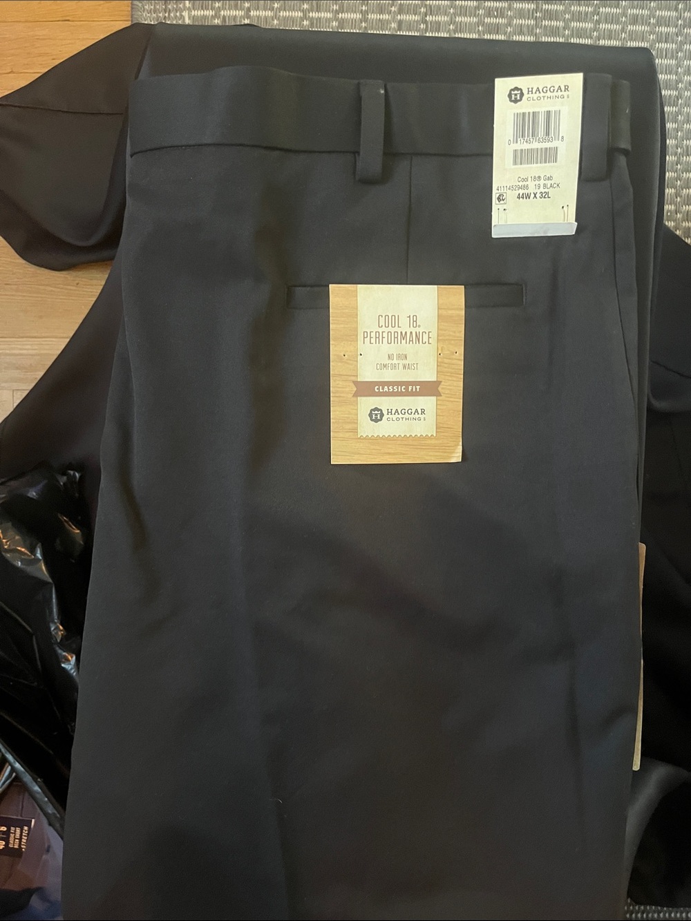 Haggar cool performance no iron classic fit men’s black dress pants size 44w x32